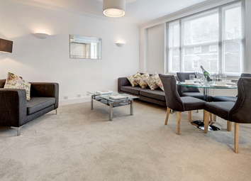 Thumbnail 2 bed flat to rent in Hill Street, Mayfair, London