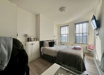 Thumbnail Room to rent in Holloway Road, London