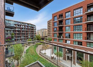 Thumbnail 1 bed flat for sale in Surrey Quays Road, London