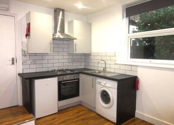 1 Bedrooms Flat to rent in Holloway Road, London N19