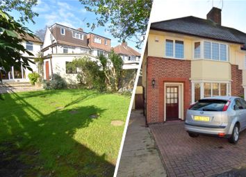 3 Bedrooms Semi-detached house for sale in Leadale Avenue, Chingford, London E4