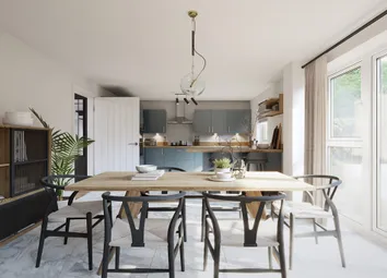 Large Open Plan Kitchen/Dining Area Is Great For Entertaining