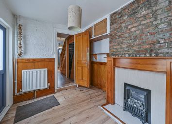 Thumbnail 3 bed terraced house to rent in Northampton Grove N1, Islington, London,
