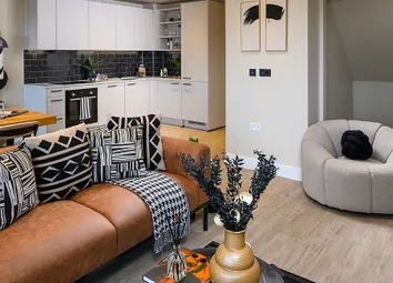An Interior Living / Dining / Kitchen Area Image From Glasswater Locks