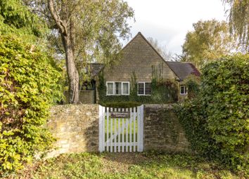 Thumbnail Detached house for sale in Haseley Road, Little Milton, Oxford