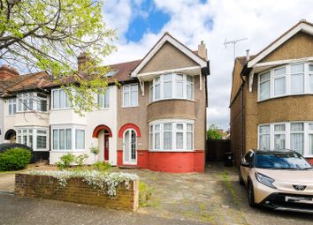 Thumbnail Property for sale in Canfield Road, Woodford Green