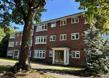 Thumbnail 2 bed flat to rent in West Road, Maidenhead