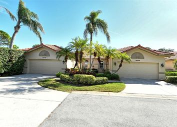 Thumbnail 2 bed villa for sale in W Chelmsford Ct, Sarasota, Florida, 34235, United States Of America