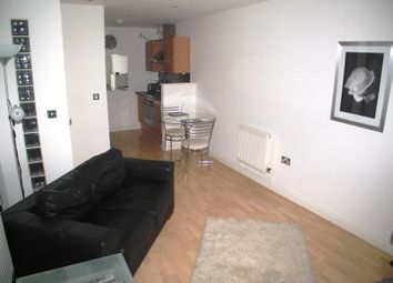 1 Bedrooms Flat to rent in St James Quay, Bowman Lane, Hunslet, Leeds LS10