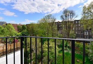 Thumbnail 2 bed flat to rent in Somerset Court, Lexham Gardens