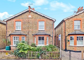 2 Bedrooms Semi-detached house for sale in Beaconsfield Road, Surbiton KT5