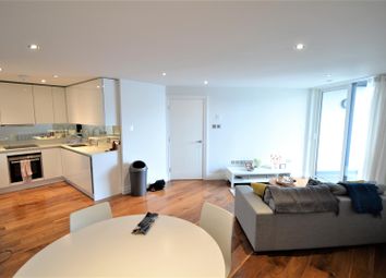 2 Bedrooms Flat to rent in Bridge Place, London SW1V