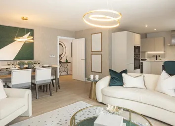 Brooklands Grove, Weybridge