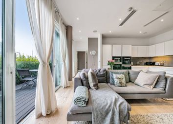 Thumbnail 2 bedroom flat for sale in Central Avenue, Fulham, London
