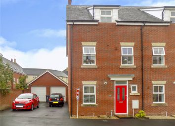 4 Bedroom End terrace house for sale