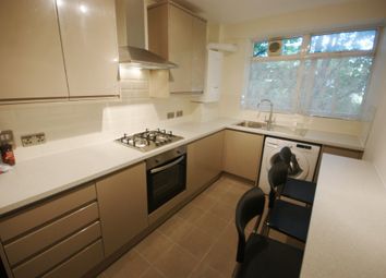 4 Bedrooms Flat to rent in Inwood Court Rochester Square, Camden NW1