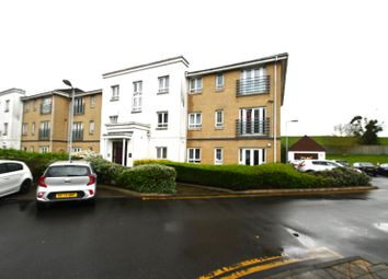 Thumbnail 2 bedroom flat for sale in Sovereign Heights, Langley, Berkshire