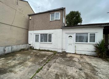 Thumbnail Detached house for sale in Linslade Street, Rodbourne, Swindon