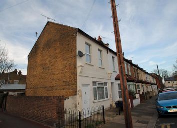 Thumbnail 1 bed flat to rent in Wallis Avenue, Southend-On-Sea