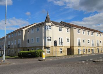 Thumbnail Penthouse to rent in Queens Square, Chippenham