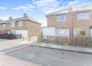 Newbiggin by the Sea - End terrace house to rent            ...