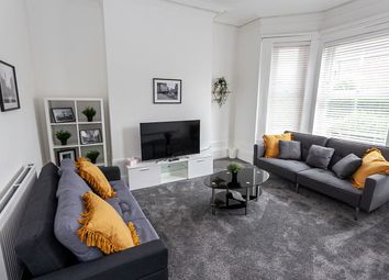 Thumbnail Flat to rent in Victoria Terrace, Manchester