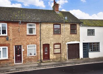Wing - Terraced house for sale