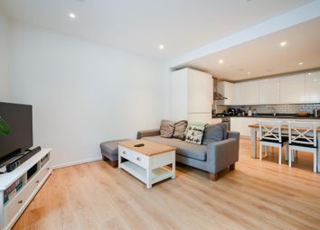 Thumbnail Flat to rent in Chancery Building, Embassy Gardens, London