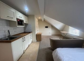 Swindon - Room to rent