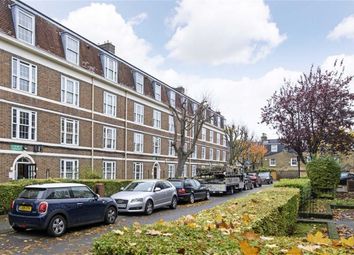 3 Bedrooms Flat to rent in John Keall House, Henry Jackson Road, Putney SW15