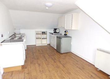 2 Bedrooms Flat to rent in High Street, Johnstone, Renfrewshire PA5