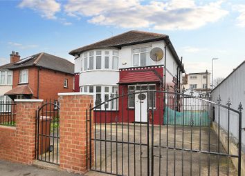 Thumbnail Detached house for sale in Easterly Road, Oakwood, Leeds