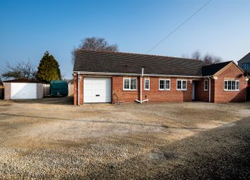 4 Bedrooms Detached bungalow for sale in Hill Top, Bolsover, Chesterfield S44