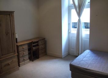 Thumbnail 4 bed flat to rent in Commercial Street, Dundee