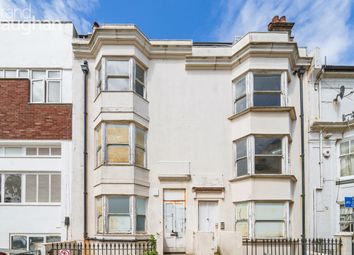 Thumbnail 1 bed flat to rent in Clarence Square, Brighton, East Sussex