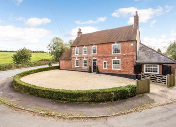 Thumbnail 6 bedroom detached house for sale in Hill Drop Lane, Hungerford