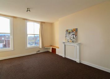 Thumbnail 3 bed flat to rent in Coltman Street, Hull