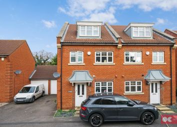 Thumbnail Property for sale in Oxford Close, Heath Park, Romford