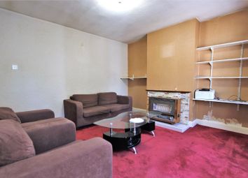 2 Bedrooms Maisonette to rent in The Close, Wembley, Middlesex HA9