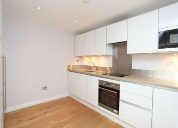 1 Bedrooms Flat to rent in Goldhawk Road, London W6