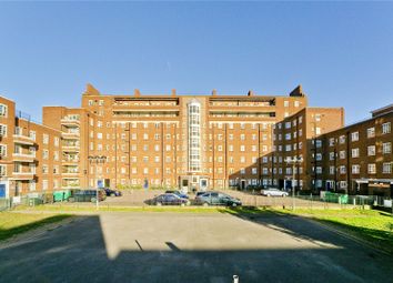 2 Bedrooms Flat to rent in Candida Court, Clarence Way, London NW1