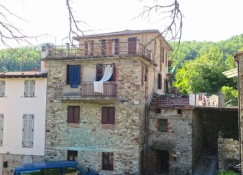 Thumbnail Town house for sale in Massa-Carrara, Bagnone, Italy