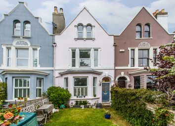 3 Bedrooms Terraced house for sale in Mount Pleasant Crescent, Hastings TN34