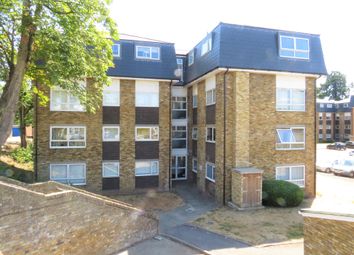 Thumbnail 2 bed flat for sale in Lampits, Hoddesdon