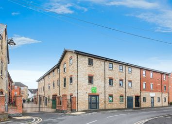 Thumbnail Flat for sale in Old Brewery Lane, Swindon