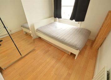 Thumbnail 2 bed flat to rent in Caledonian Road, London