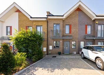 Thumbnail Terraced house to rent in Victoria Road, New Barnet, Barnet