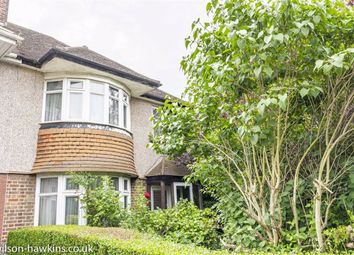 3 Bedrooms Semi-detached house for sale in Imperial Drive, North Harrow, Harrow HA2