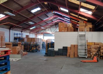Thumbnail Warehouse to let in Oaks Drive, Newmarket