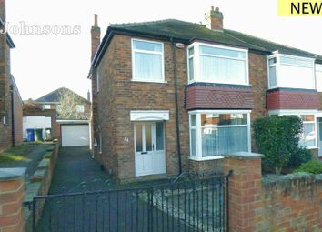 3 Bedrooms Semi-detached house for sale in Boundary Avenue, Wheatley Hills, Doncaster. DN2
